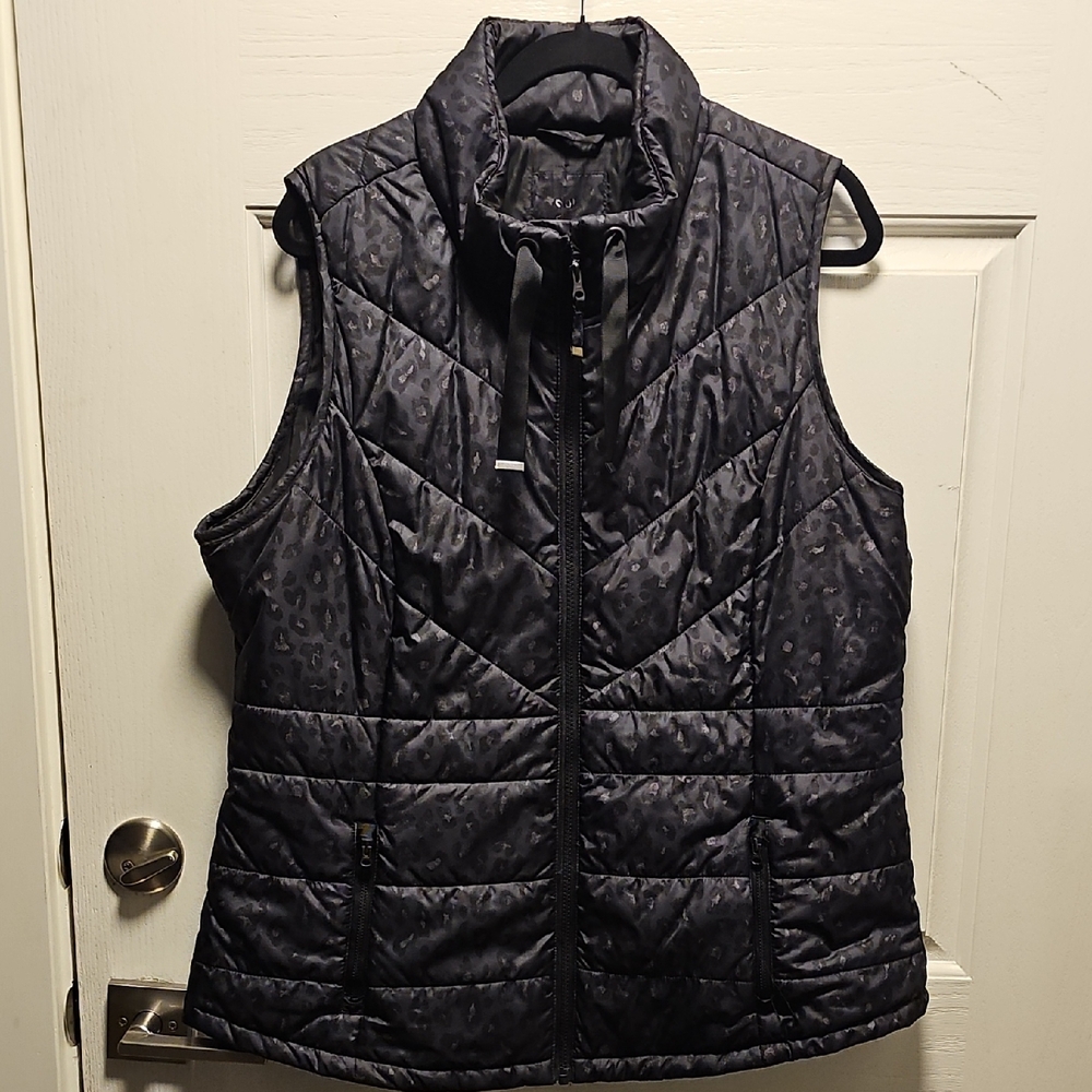 Maurices Black Quilted Puffer Vest with Subtle Leopard Jacquard
